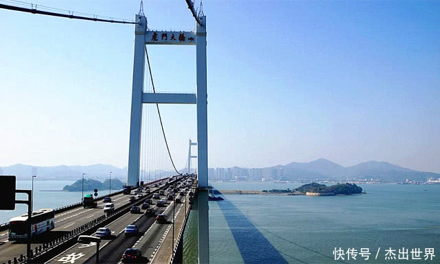 中国“非常拥堵”的大桥之一，节假日更是寸步难行，耗资达30亿