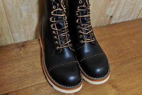 女人的性感高跟鞋=男人的工装靴