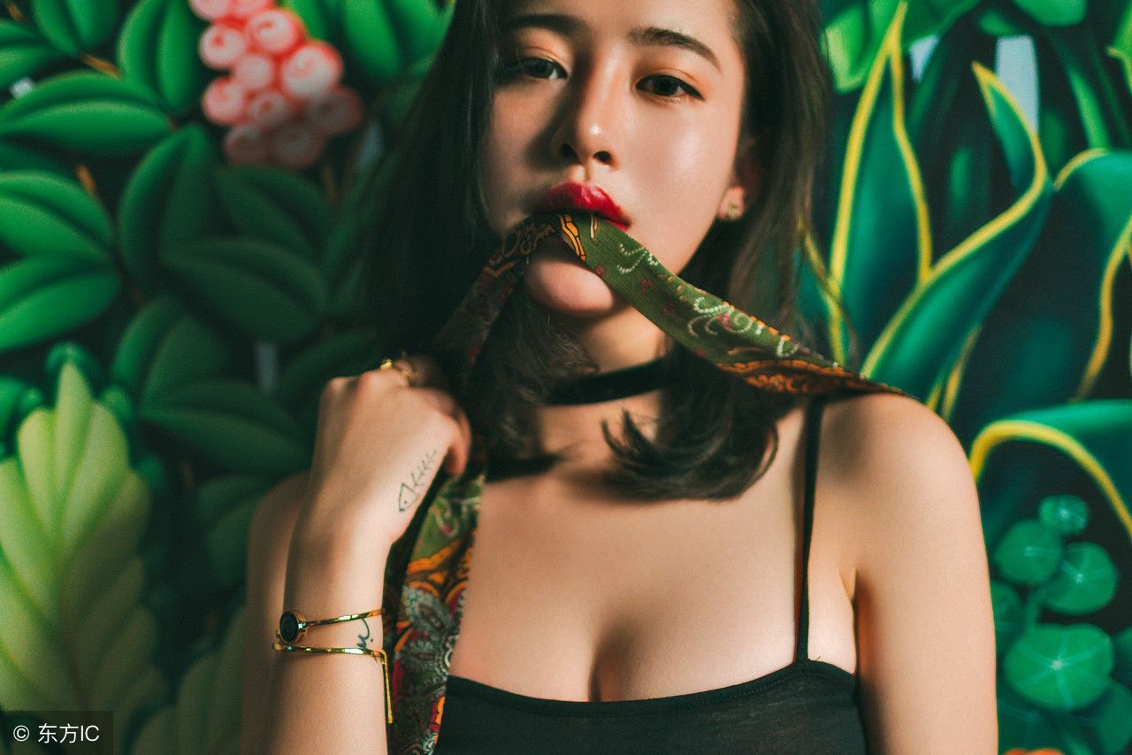 女人长年不化妆是什么样子，一直都是素颜，会变成啥样呢