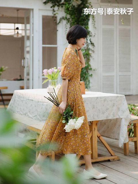  「女人」夏日的“碎花”才是女人的最爱！清新温柔，超减龄，美的刚刚好！