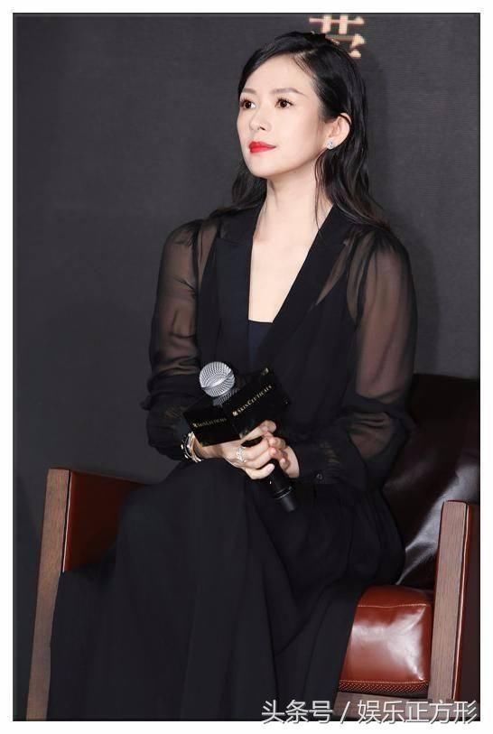 39岁章子怡一身透视薄纱长裙出席活动 惊艳十足！网友：真美