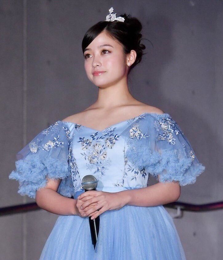 她因外表可爱被誉为千年一遇美少女,现变这样