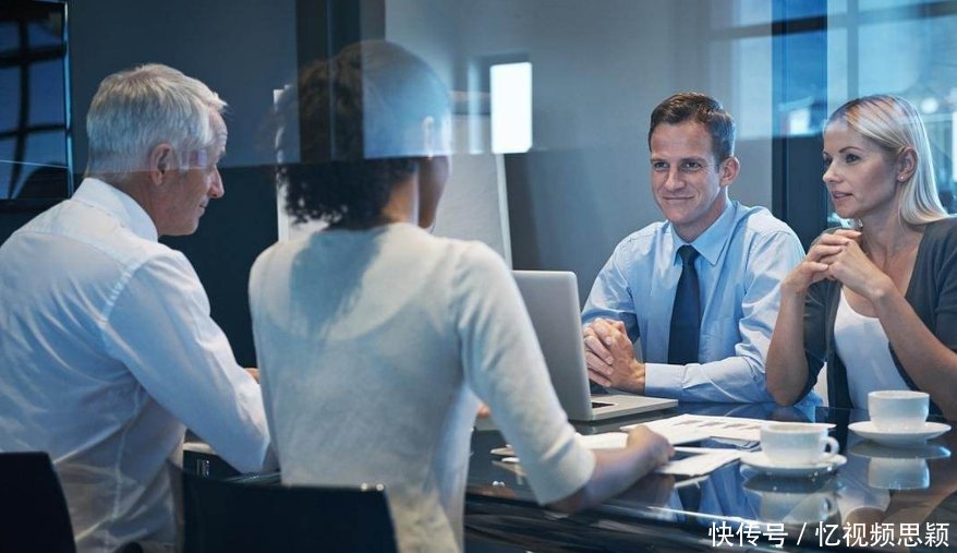 社保新规执行后，灵活就业人员该如何解决社保问题，何时退休呢