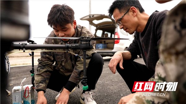  烘干：郴州苏仙区：种粮户抱团提效促发展