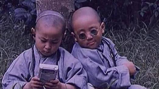 吴孟达主演《新乌龙院》撤档，回复被网友打脸，一句话道出真相！