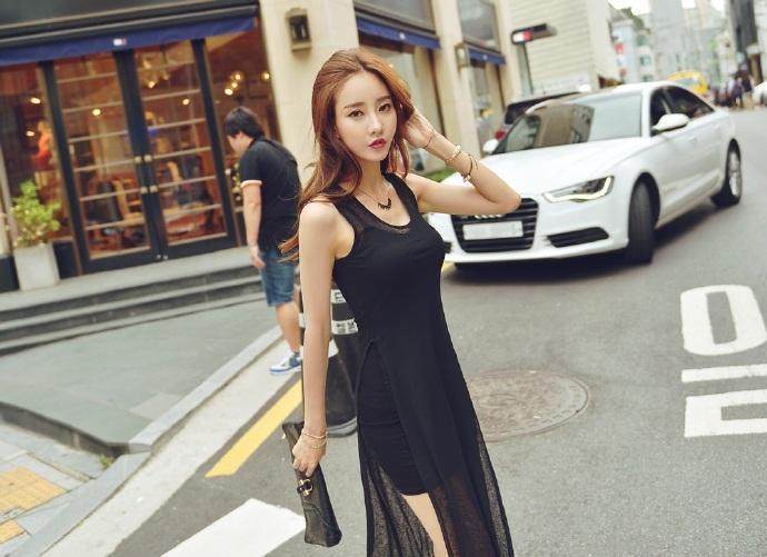 黑色紧身包臀连衣裙, 展示性感好身材, 时尚又潮流!