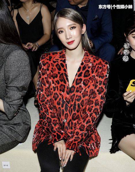 众女星现身纽约时装周,张钧甯、景甜等带给你不一样的穿搭时尚!