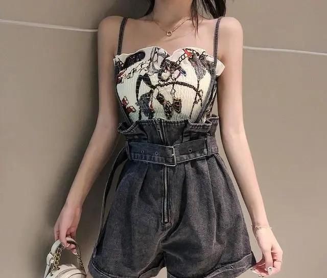  「清爽」时尚单品短裤，打造青春感满满的清爽搭配，百搭好看还显腿长