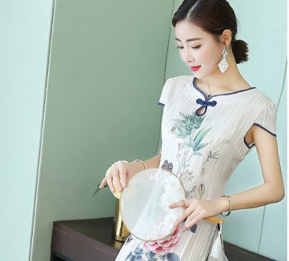 难得媳妇穿一次旗袍装，精致柔美特气质，简直太令人心动