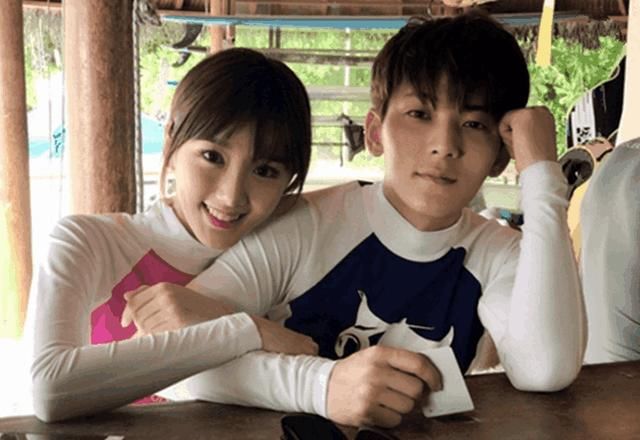 M姓女星开撕感情第三者，真相被曝光，网友：相约挤痘痘？