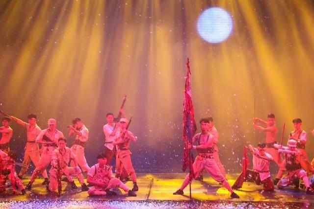 腾冲，等我：你的一年四季，我会如期归来