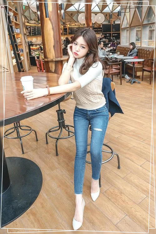 看起来:看起来也比较上档次,牛仔裤修身效果非常好