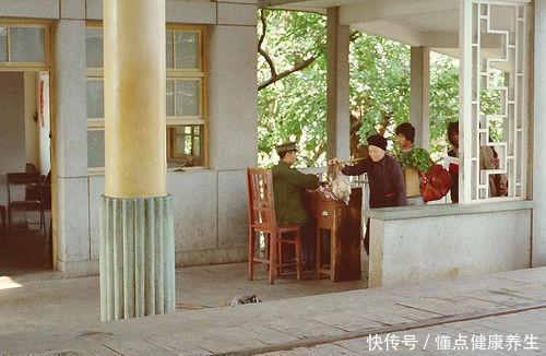  拍摄：1978年美国人拍摄的深圳 那年中美建交国门刚刚打开