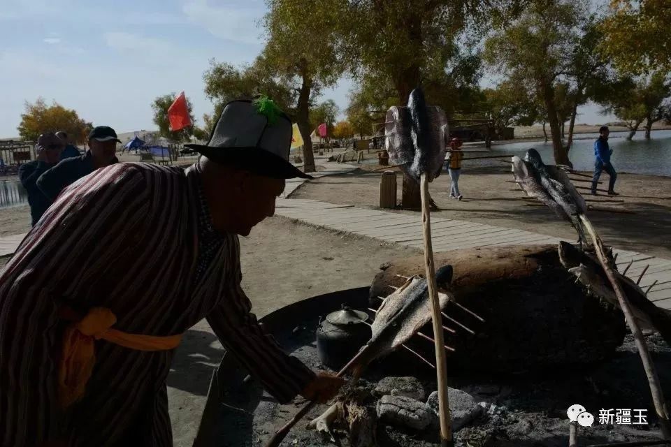 惊艳了世界的罗布泊消失之后,罗布人是如何生存的?