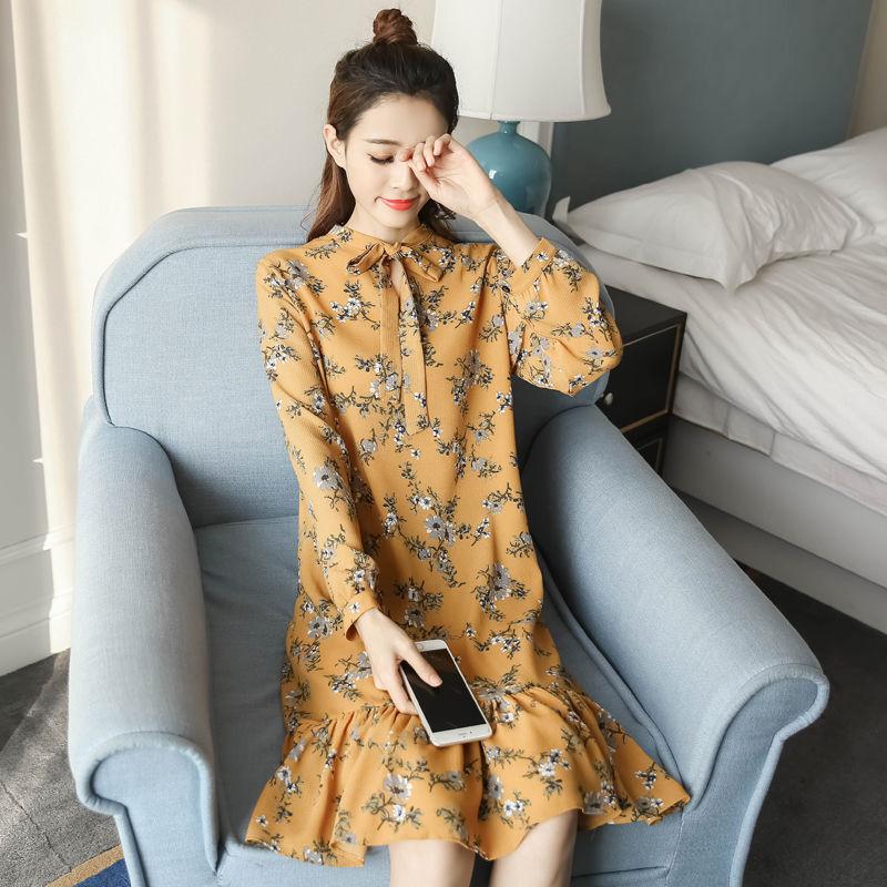 这是我见过最洋气的连衣裙，上身高贵洋气，美的让人痴狂~