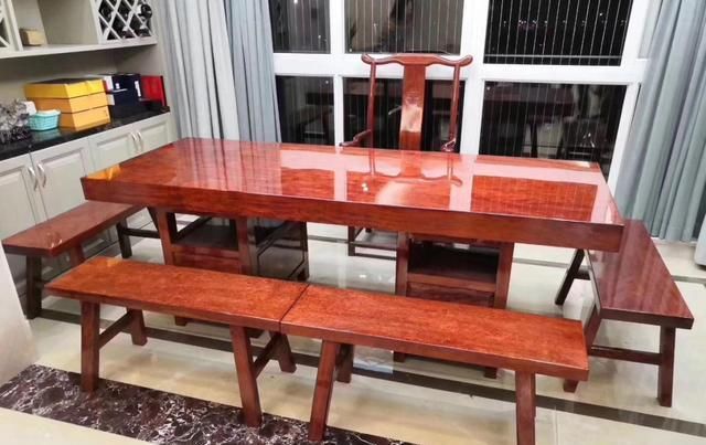  [卖价]山东家具城的水有多深？卖价6万的桌子，8千就可以买到