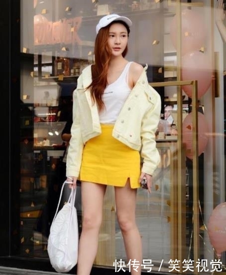 「仙女」街拍:羞涩可人的小姐姐,仙女气质十足,哪一位最美