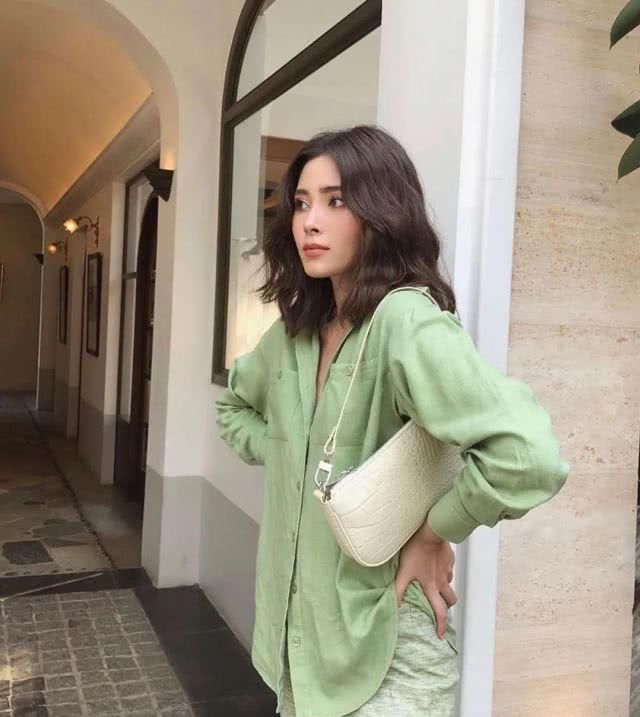  精致：春天该很好，恋上腋下包