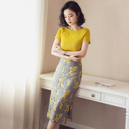 新发现一种裙子“包臀一步裙”，胸小也贼性感，上班穿忒拉风了也