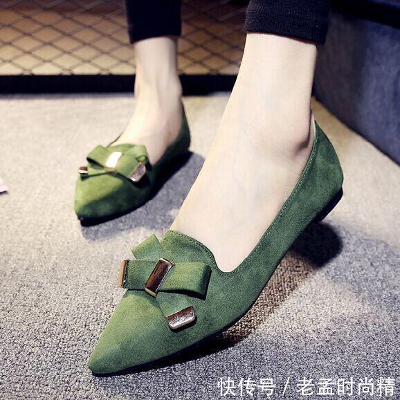 气质@平底鞋就非常舒适,特别是尖头的平底鞋