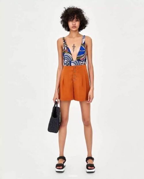 LOOKBOOK丨在国内最热门的快时尚品牌