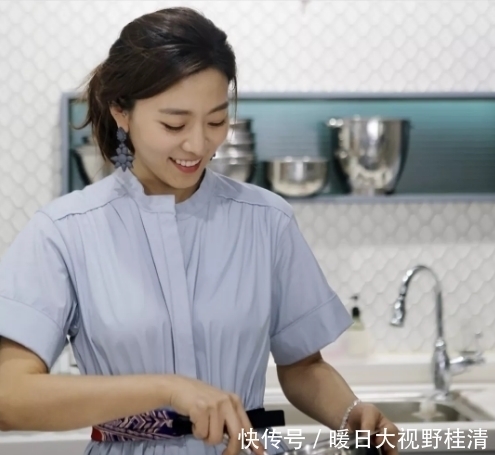  『制作』她做的鲜花蛋糕太撩人，看完后全世界都惊艳了