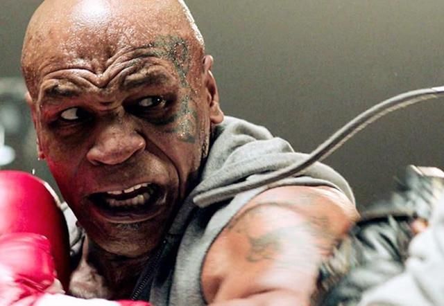 人外有人天外有天!拳王泰森带保镖出行惹到黑