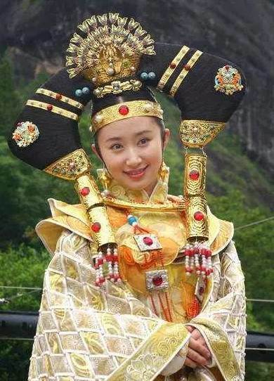 古装剧那些雷死人不偿命的发型系列，你确定不是来搞笑的？