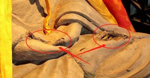 奇闻中国有座神秘寺庙，庙里有12座佛像，都是肉身做成