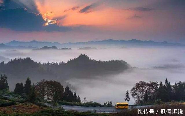  #出门#我国最“危险”的村庄四周都是悬崖峭壁，出门只能靠铁笼