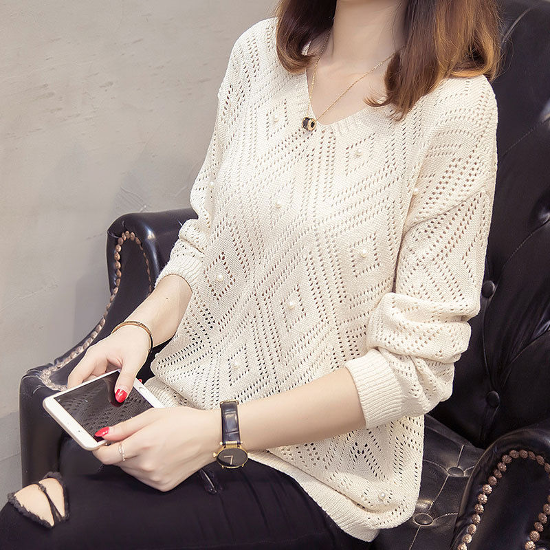 老婆一米55，但从不穿高跟鞋，穿这“小衫”+牛仔裤，显高到爆