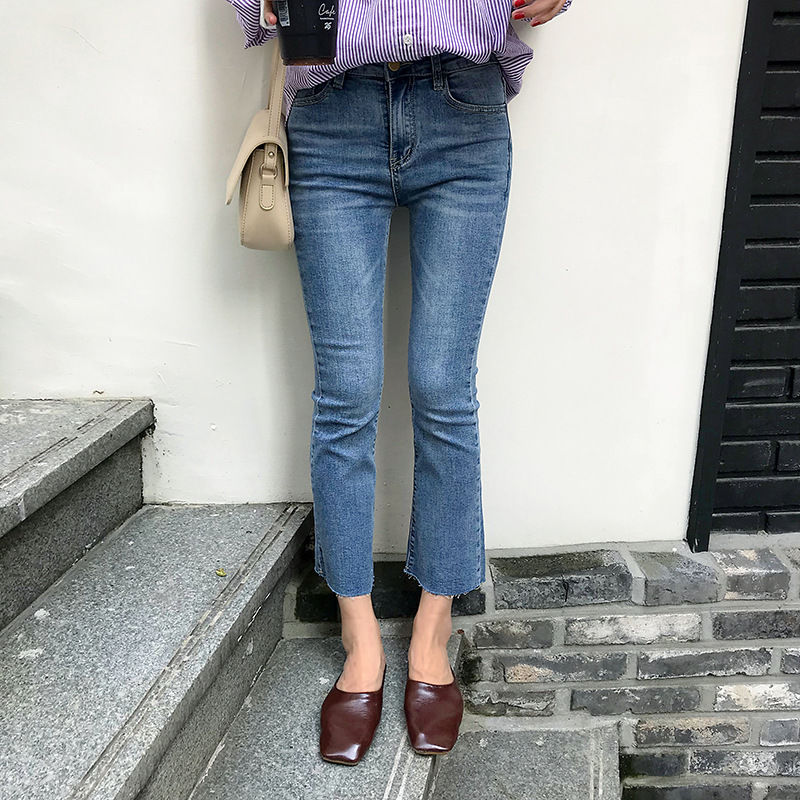 女人不是只有穿裙子才好看，试试这些“欧式长裤”，越穿腿越长