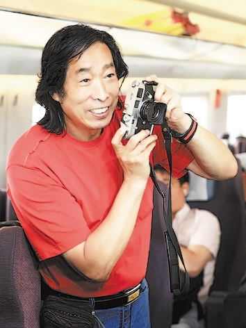 【壮阔东方潮 奋进新时代】铁轨上的中国