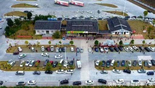  高速■在高速服务区，到底能不能停车睡觉？