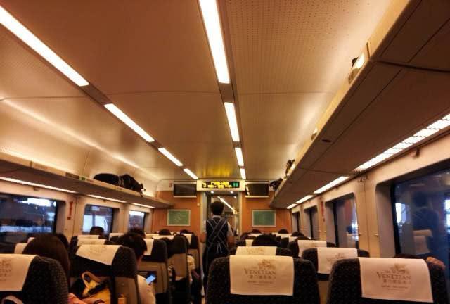  「智慧」为何我国高铁不走直线，偏要绕弯走原因说出，佩服国人