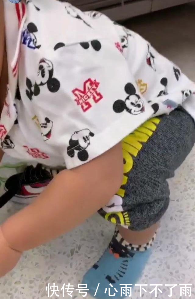 马赛克的小儿子终于露出真容,可张柏芝你是打