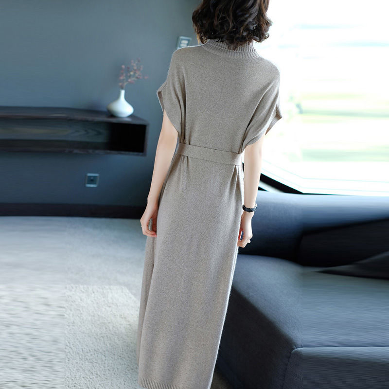 偷偷告诉你!凌晨刚上秋裙，比套装洋气，比旗袍显瘦，关键还不贵