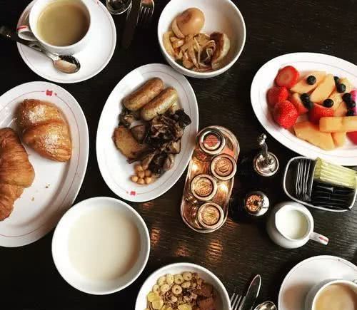 为什么蜗居的香港人寿命全球第一