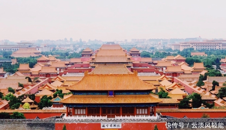 北京最“良心”的景区，是俯瞰故宫雪景的最佳胜地，门票仅需2元