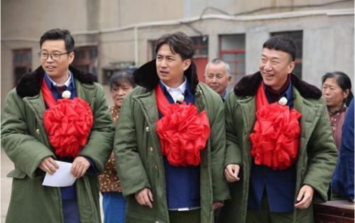  『极限挑战』人气最高的“综艺团体”，不是《极挑》跟《奔跑吧》，而是这一家族
