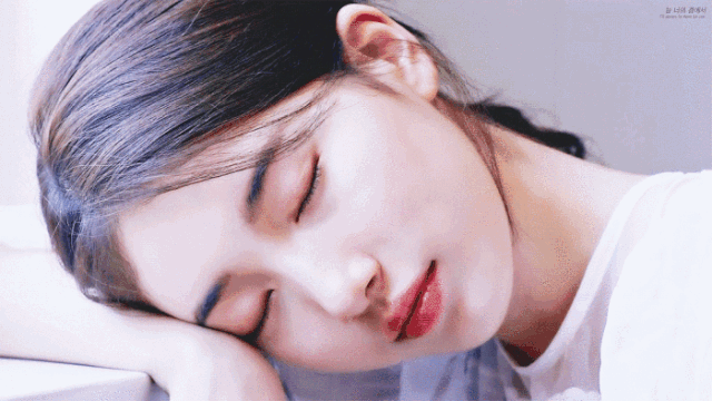  #极细#口罩妆升级，红透半边天的小欧眉来了！