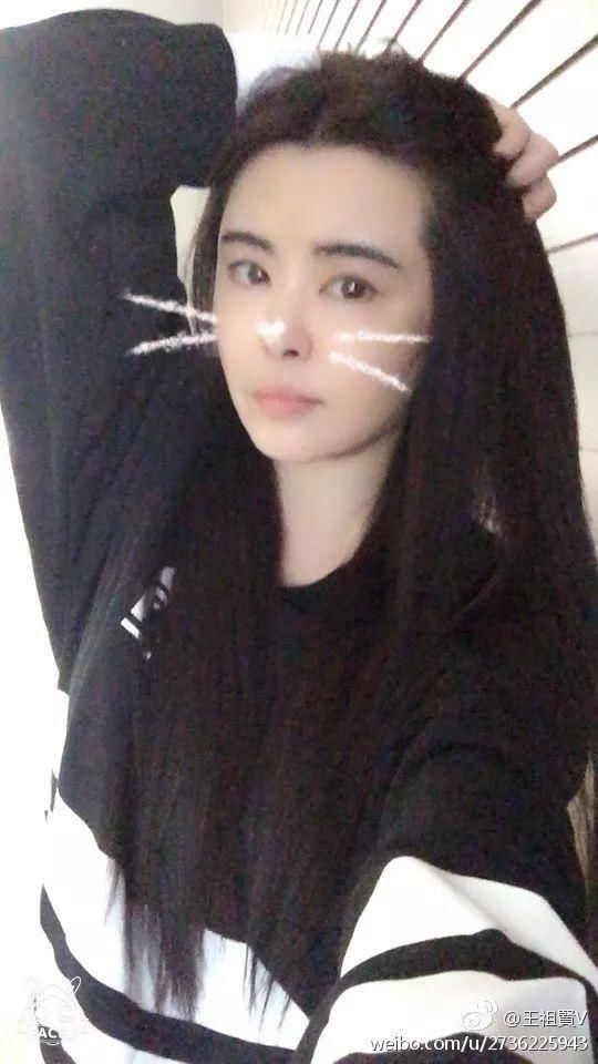 美颜｜王祖贤近照曝光依旧美得惊人！对不起我没看出她51岁了