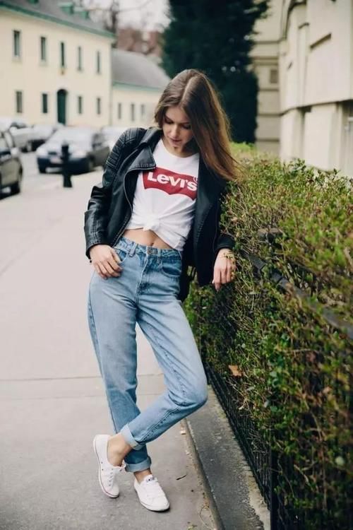  [舒适]早春扔掉你的靴子吧，换双舒适百搭运动鞋更时尚，连明星都在穿