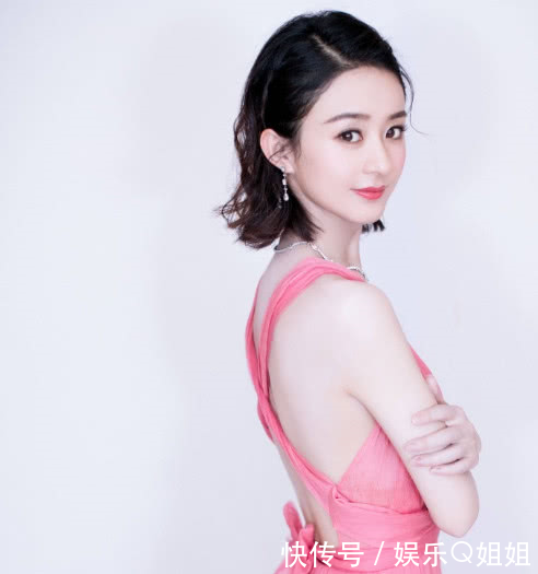 赵丽颖与Angelababy同穿露背装，网友全屏与半屏的差距一目了然