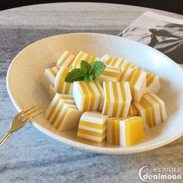 南瓜甜品DIY| 巨好喝的椰汁南瓜西米露&amp;香甜软糯的椰丝南瓜牛奶小方