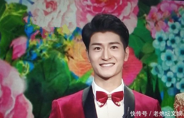 谢娜春节小品歌曲