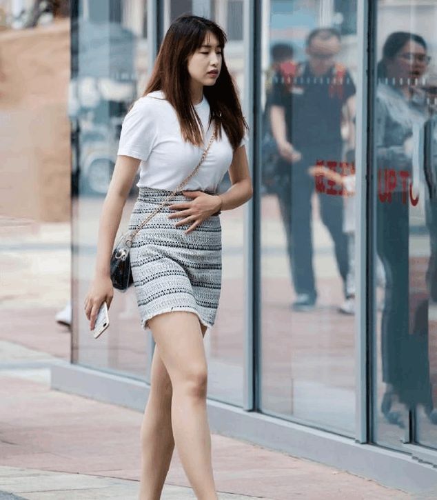 街拍: 微胖女孩要自信, 你也可以小清新, 收获爱情