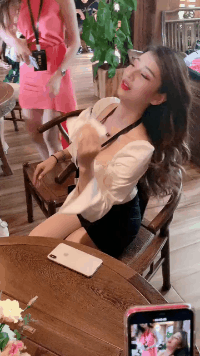  下雨|每日易起:每当下雨的时候 还是觉得有辆车真好!