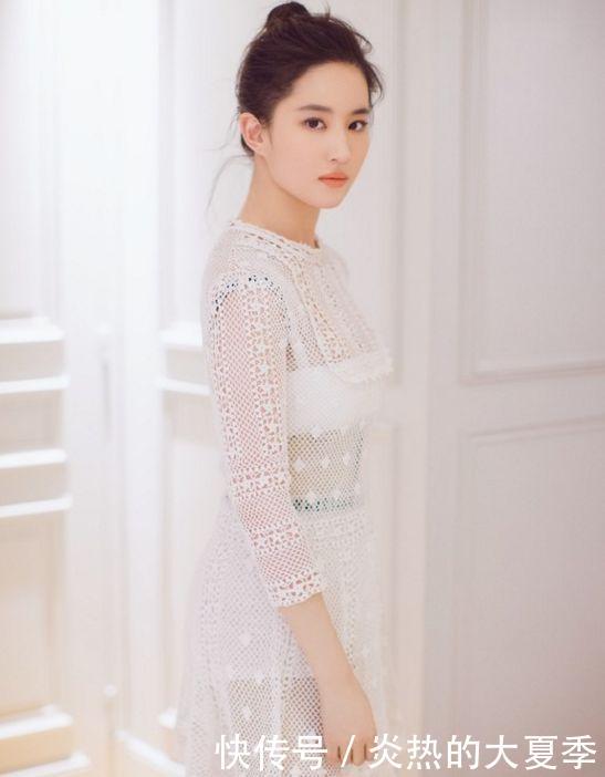 刘亦菲身材这么有料, 薄纱裙宛若小仙女, 网友: 美的冒泡
