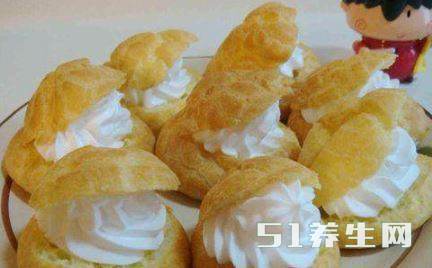 再饿，这5种食物也不能空腹吃，吃错等于“服毒”，有人已经中招